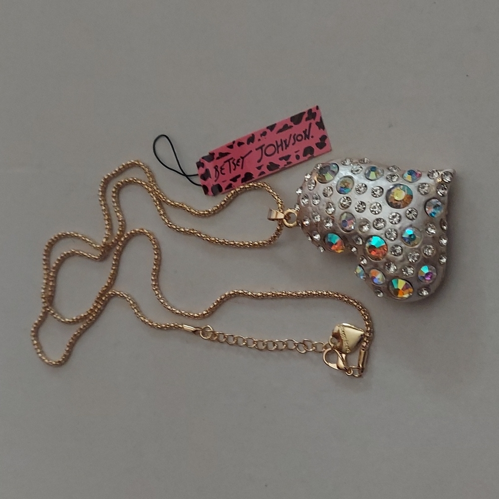 Sweater necklace